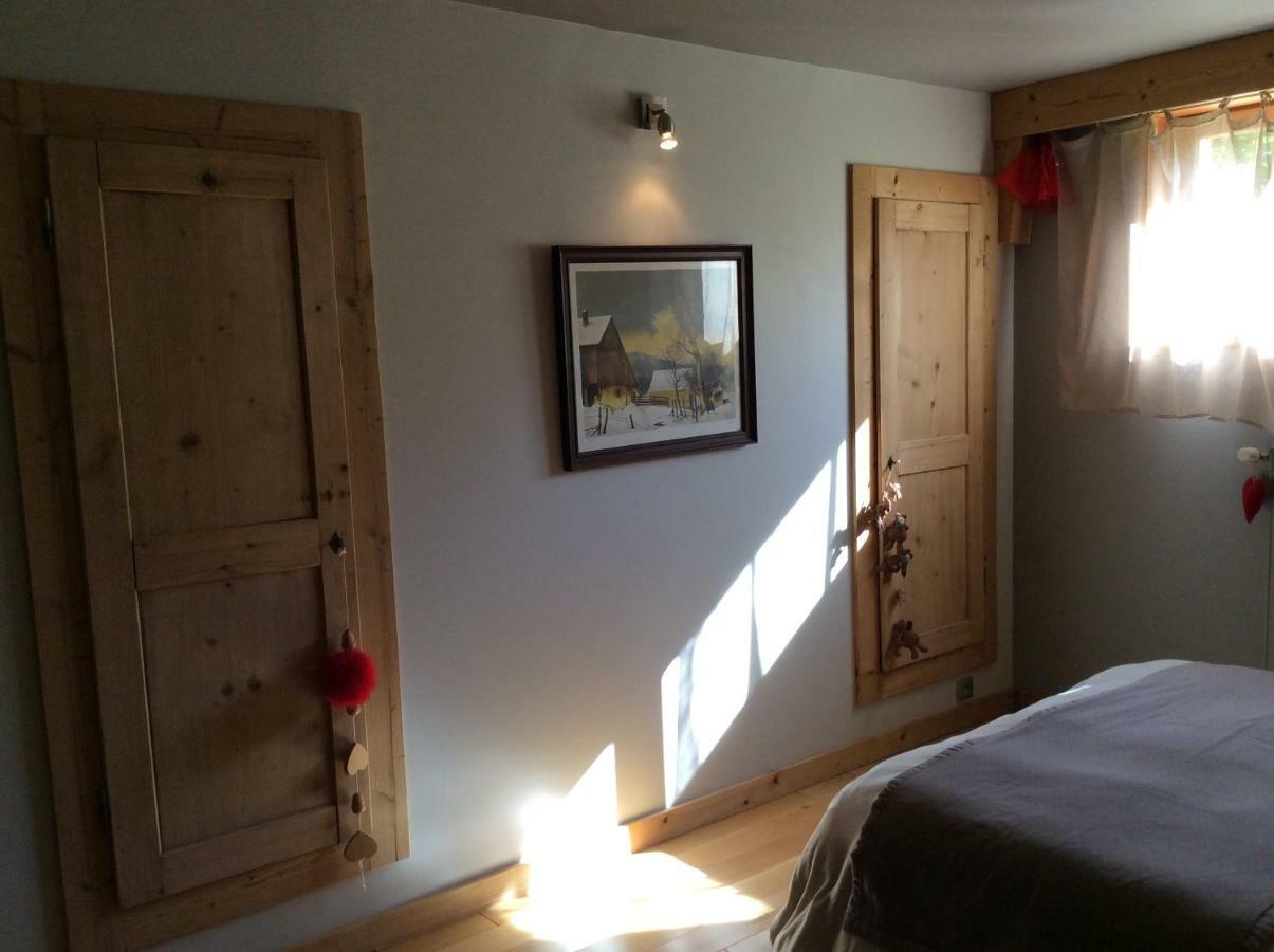 Bed and Breakfast Au Charnet Les Fourgs Exterior foto