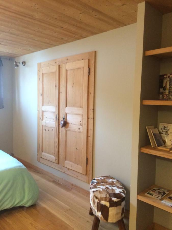 Bed and Breakfast Au Charnet Les Fourgs Exterior foto